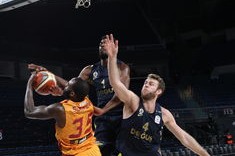 开云体育官方-乒乓球选手通过数据预测比赛走势，乒乓球近期