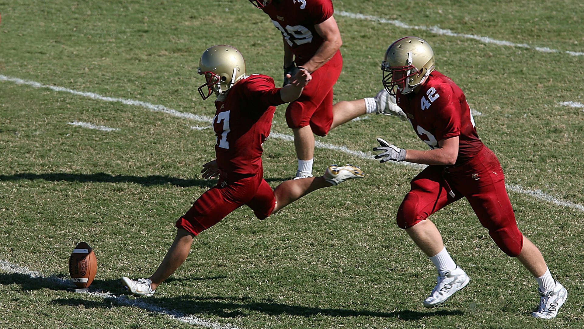 足球比赛规则详细介绍，足球比赛基本规则 秒懂